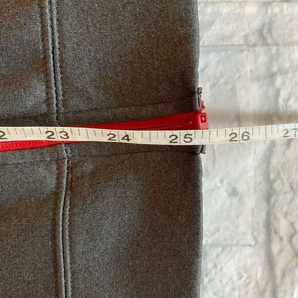 Russell men M fu zip hooded jacket w/front pockets grey black red - Picture 10 of 10